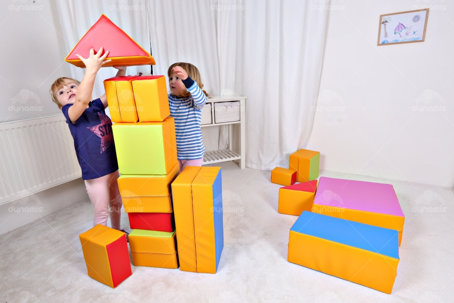 MONTESSORI PILE (3)